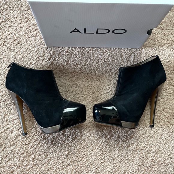 Aldo Suede Black Boots - Picture 2 of 7